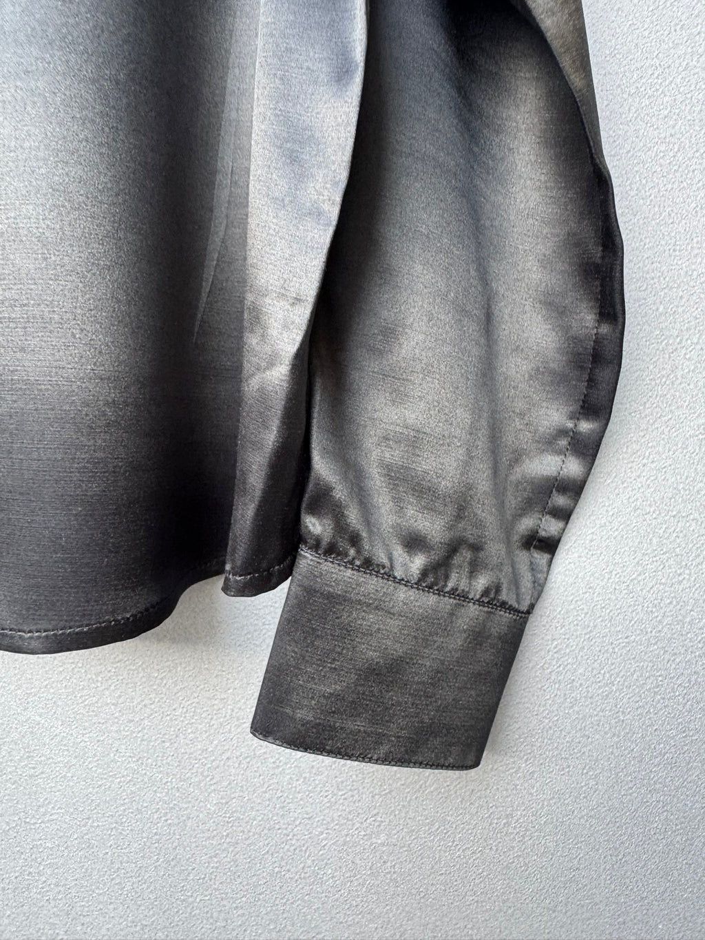 Amore Blouse - black Satin