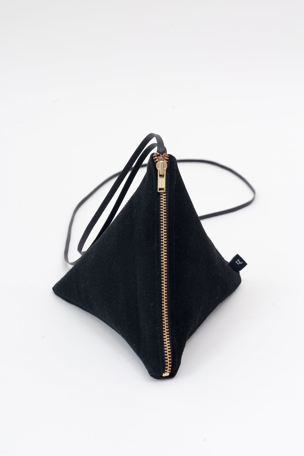 Happy Hands Workshop - Pyramide Bag