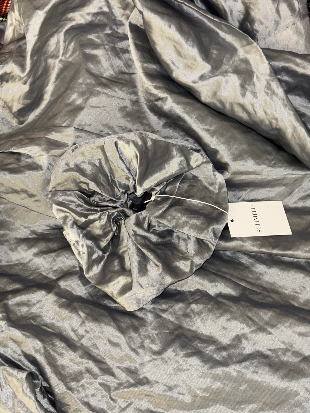 Mega Scrunchie - metallic silver
