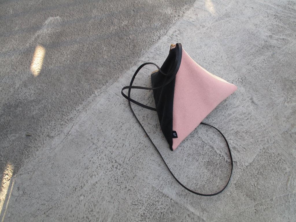 Happy Hands Workshop - Pyramide Bag