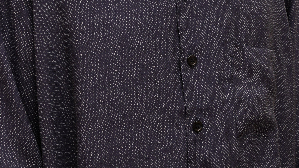 shirt-silk-dots-detail