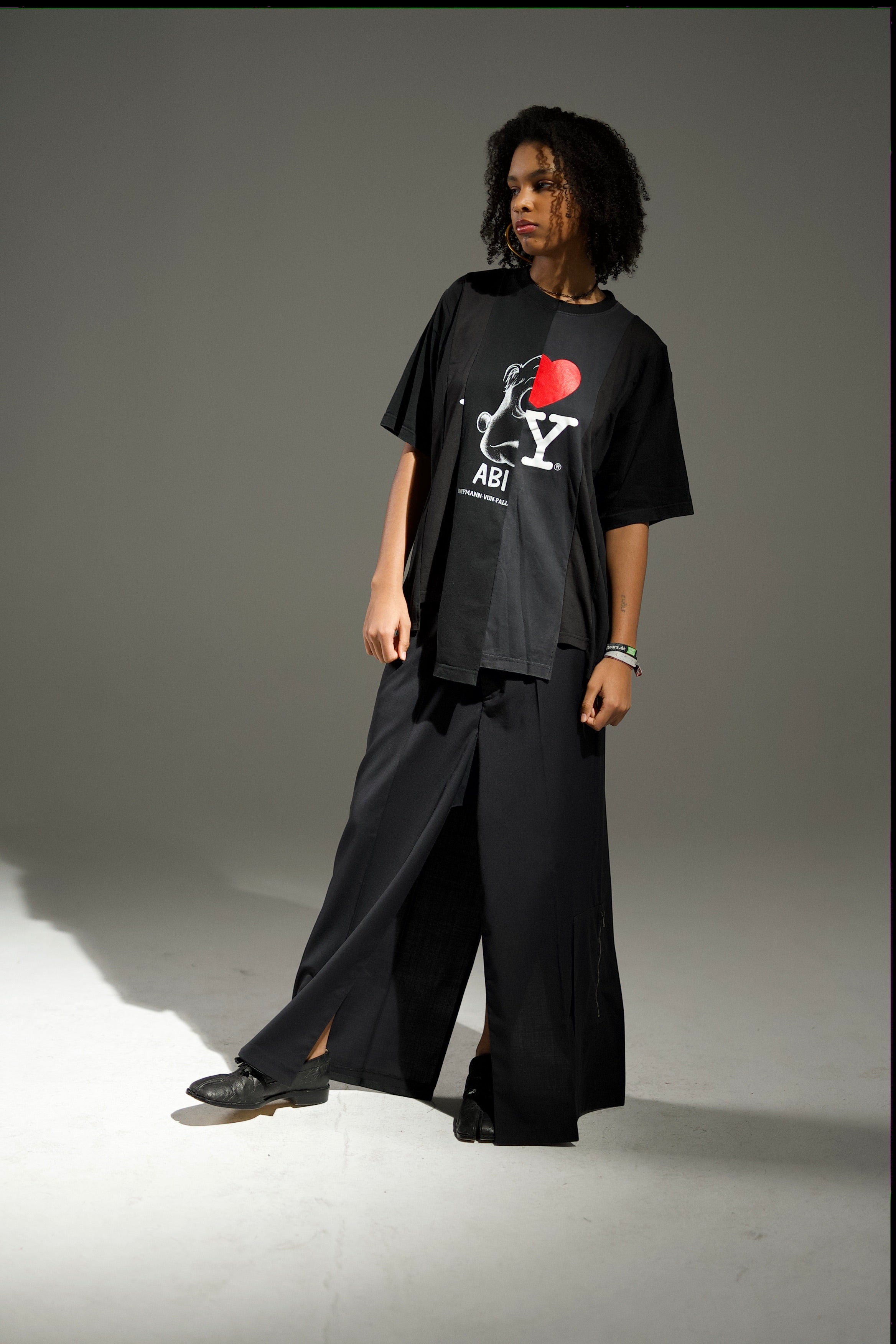 Thiodem Upcycled T-Shirt – BLACK Edition Abi1999 iLoveNY